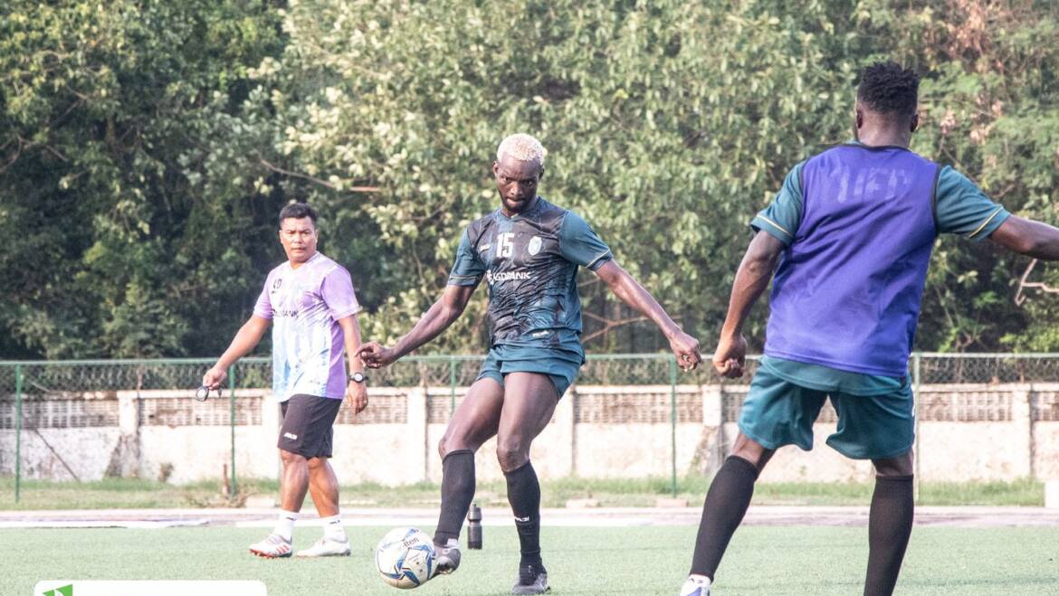 Ready to take on Hantharwady says Guinean striker Sylla