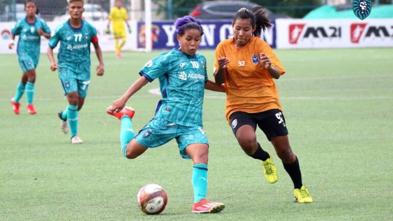 Yangon United Women Team has achieved a significant milestone by becoming the first-round champions of the Myanmar Women’s League. They secured their top spot after defeating the Ayeyawady Women Team 2-0 at the Yangon United Sports Complex.